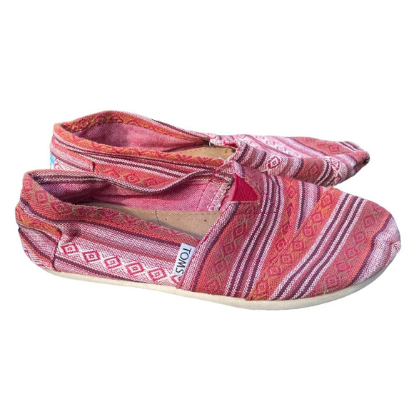 TOMS AZTEC PRINT SHOES - Picture 2 of 4